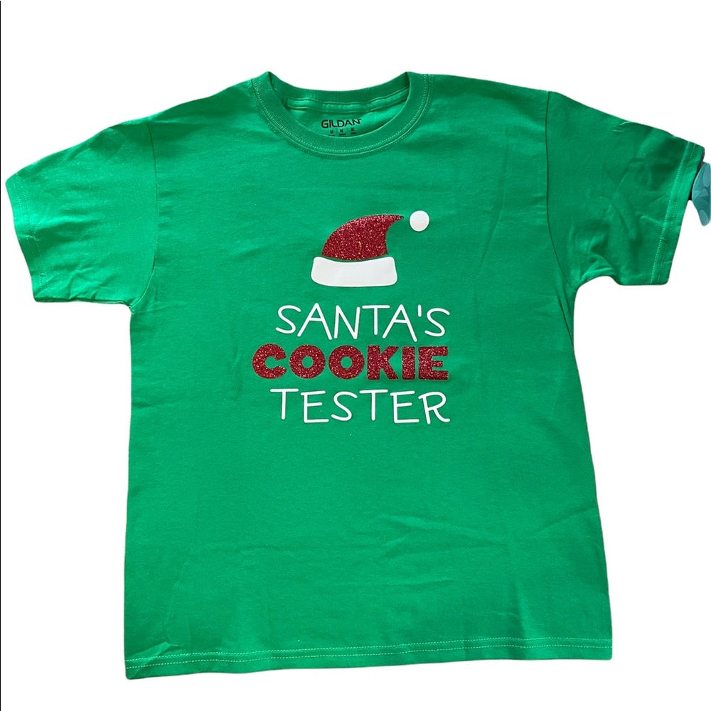 BRAND NEW -  Green Medium Youth Gildan TShirt - With Christmas Graphic Design